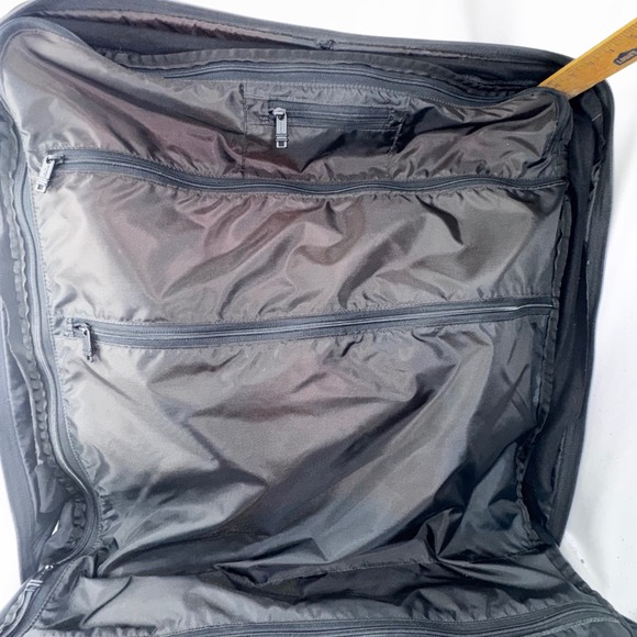 Tumi Wheeled Garment Bag Suitcase Carry On‎ Luggage Travel Business - Picture 10 of 13
